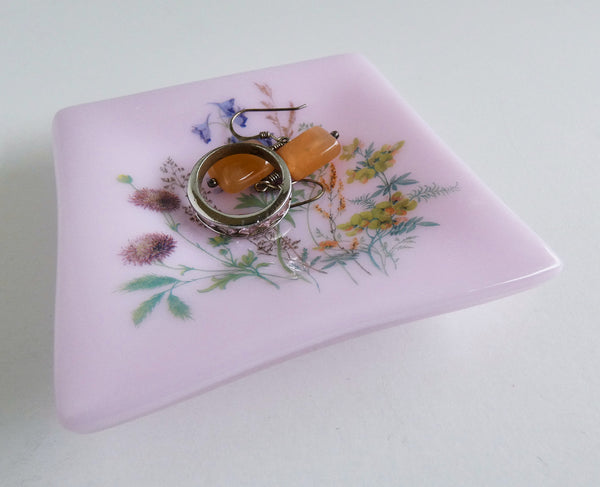 Fused Glass Floral Ring Dish in Petal Pink