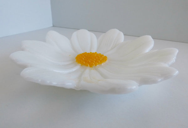 Fused Glass Daisy Dish