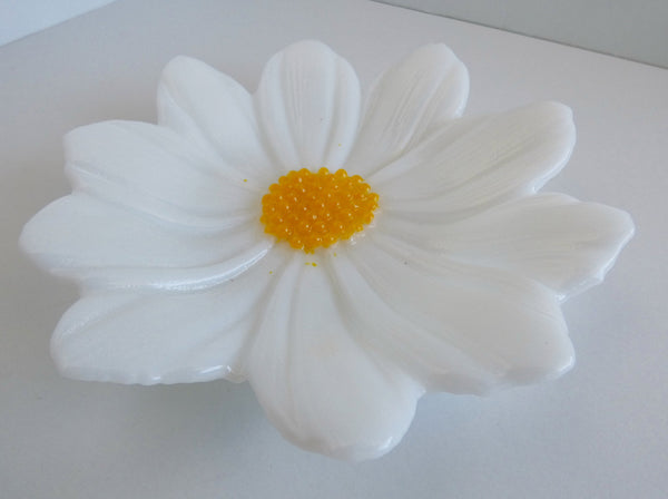 Fused Glass Daisy Dish