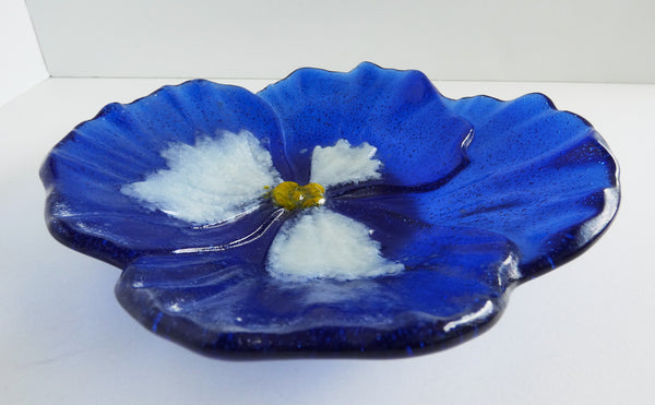 Periwinkle Fused Glass Pansy Dish