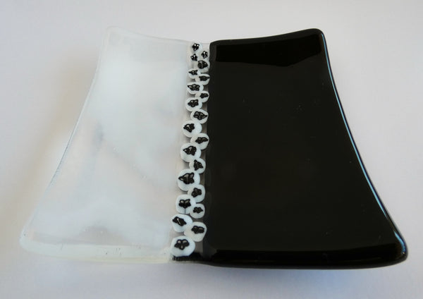 Fused Glass Murrini Plate in Black and Streaky White