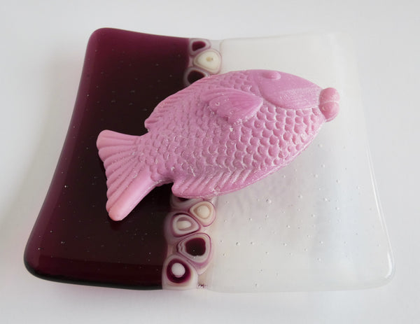 Fused Glass Murrini Plate in Streaky White and Fuchsia