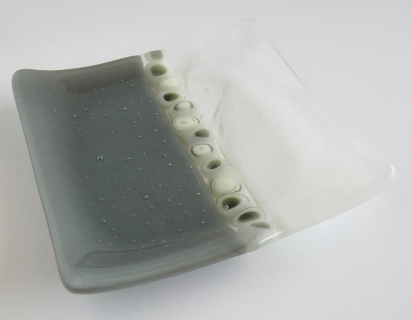 Fused Glass Murrini Plate in Streaky White and Gray
