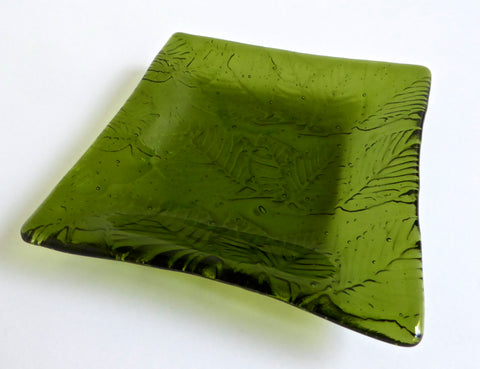 Leaf Imprint Fused Glass Dish in Fern Green