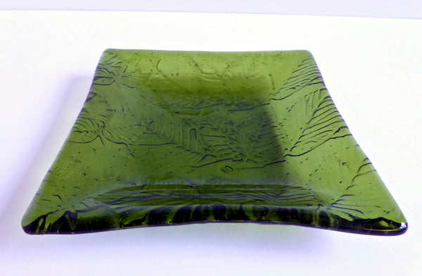 Leaf Imprint Fused Glass Dish in Fern Green