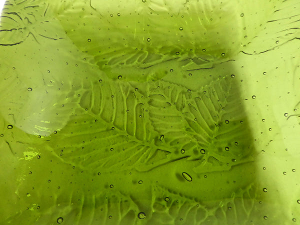 Leaf Imprint Fused Glass Dish in Fern Green