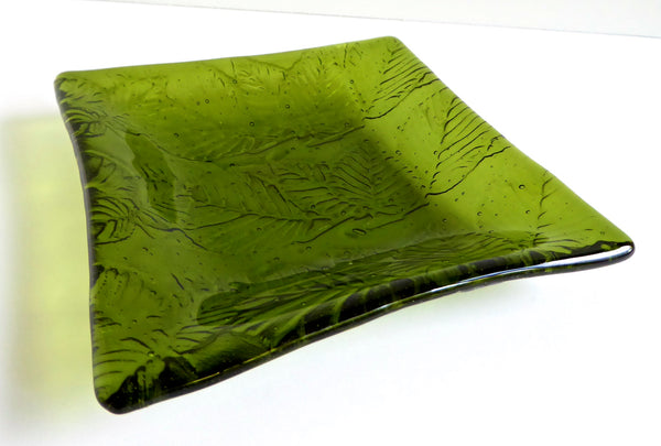 Leaf Imprint Fused Glass Dish in Fern Green