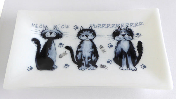 Fused Glass Scruffy Kitty Tray in White