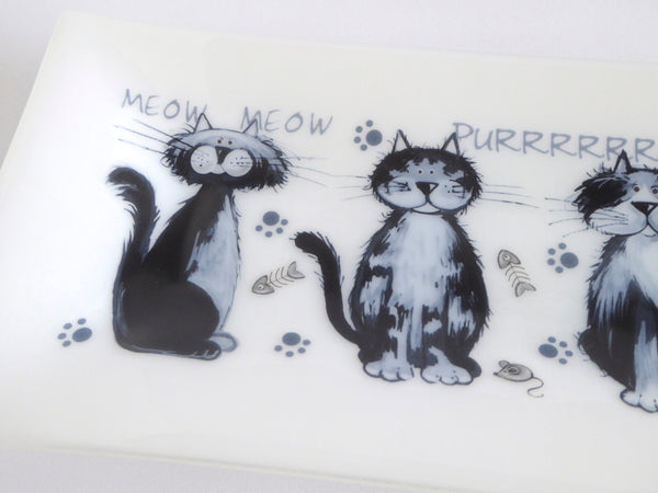 Fused Glass Scruffy Kitty Tray in White