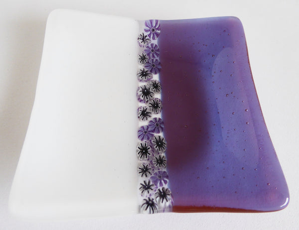 Fused Glass Murrini Plate in Berry and White