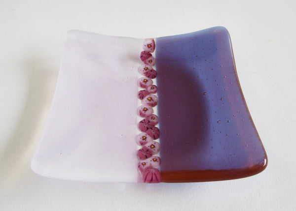 Fused Glass Murrini Plate in Berry and Streaky Pale Pink